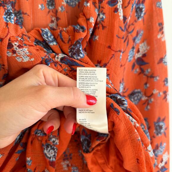 Free People Final Rose Print V-Neck Ruched Smocked Cropped Blouse Orange XS - Picture 7 of 9